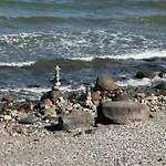 Vakantiehuis Luett Hus - Zeltdachhaus In Strandnaehe *