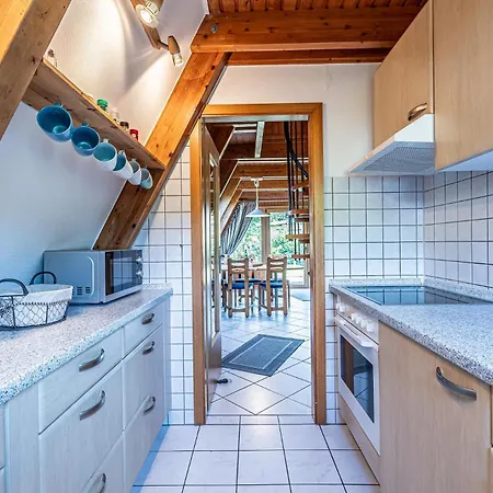 Holiday home Luett Hus - Zeltdachhaus In Strandnaehe *