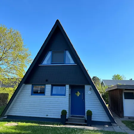 Feriehus Luett Hus - Zeltdachhaus In Strandnaehe