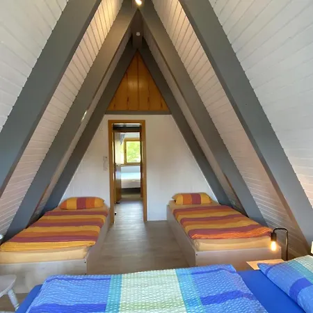 Luett Hus - Zeltdachhaus In Strandnaehe