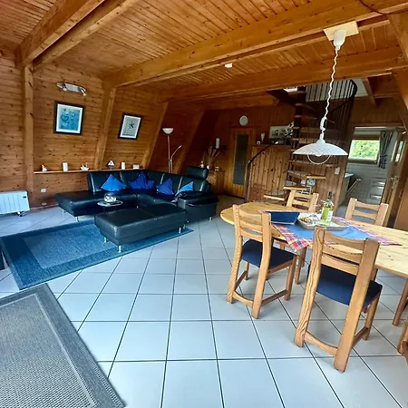 Luett Hus - Zeltdachhaus In Strandnaehe Semesterbostad *