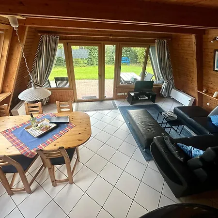 Luett Hus - Zeltdachhaus In Strandnaehe *